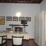 Appartement Antico Borgo Camporeso *