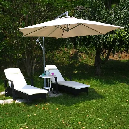 安蒂科博尔坎普莱索公寓酒店 Galbiate